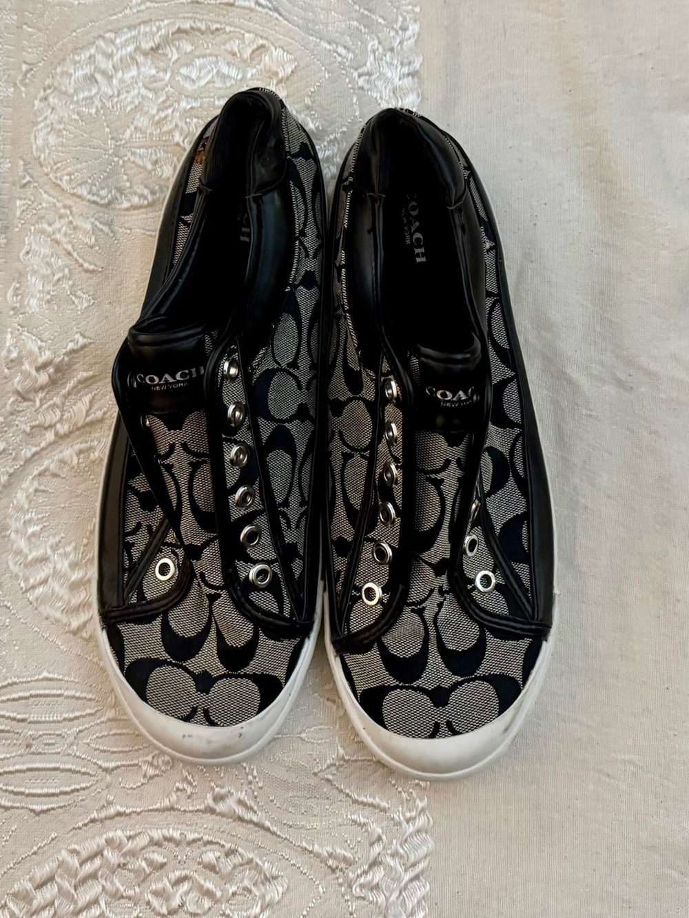 Coach Womens Black & Gray Signature Slip-On Sneakers